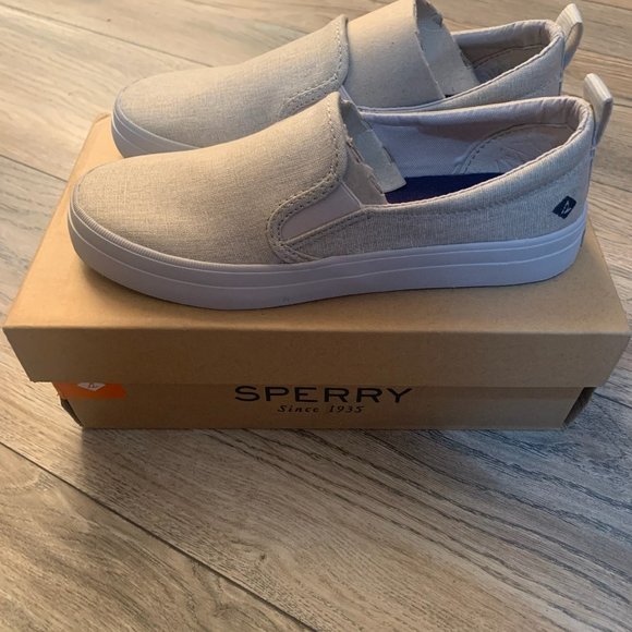 NWT SPERRY TOP SIDER WOMEN'S CREST TWIN GORE GREY LINEN CANVAS SNEAKER 5.5 - Picture 1 of 12